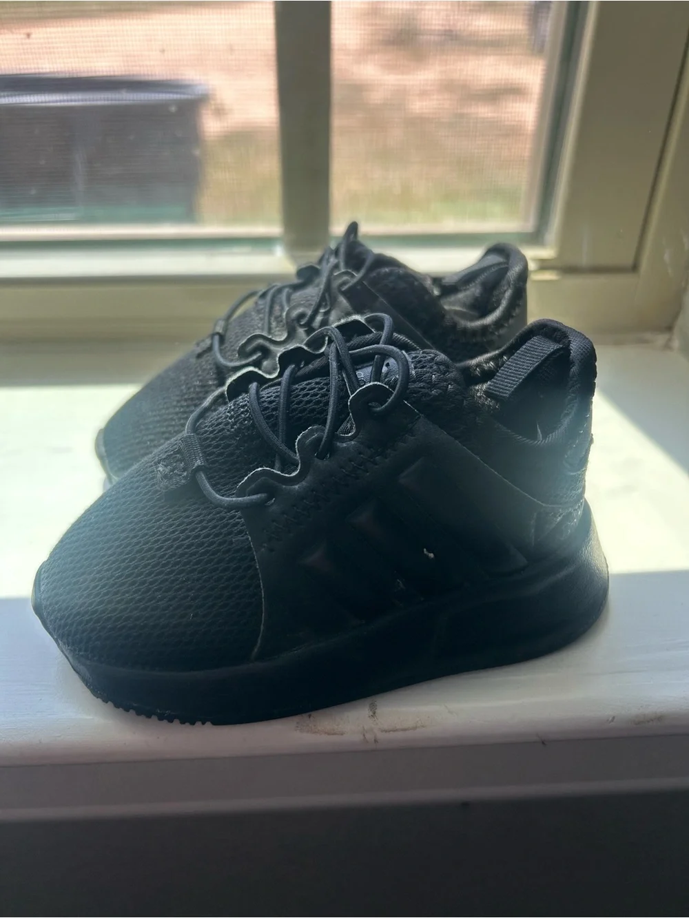 adidas lightweight kids