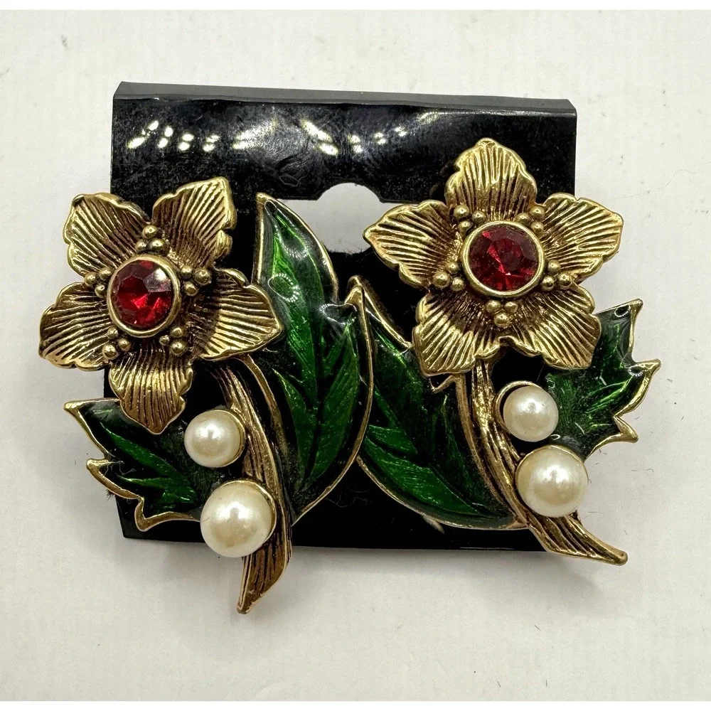Vintage Avon Flower Pierced Earrings - Gold tone, Green enamel,‎ Faux Pearls