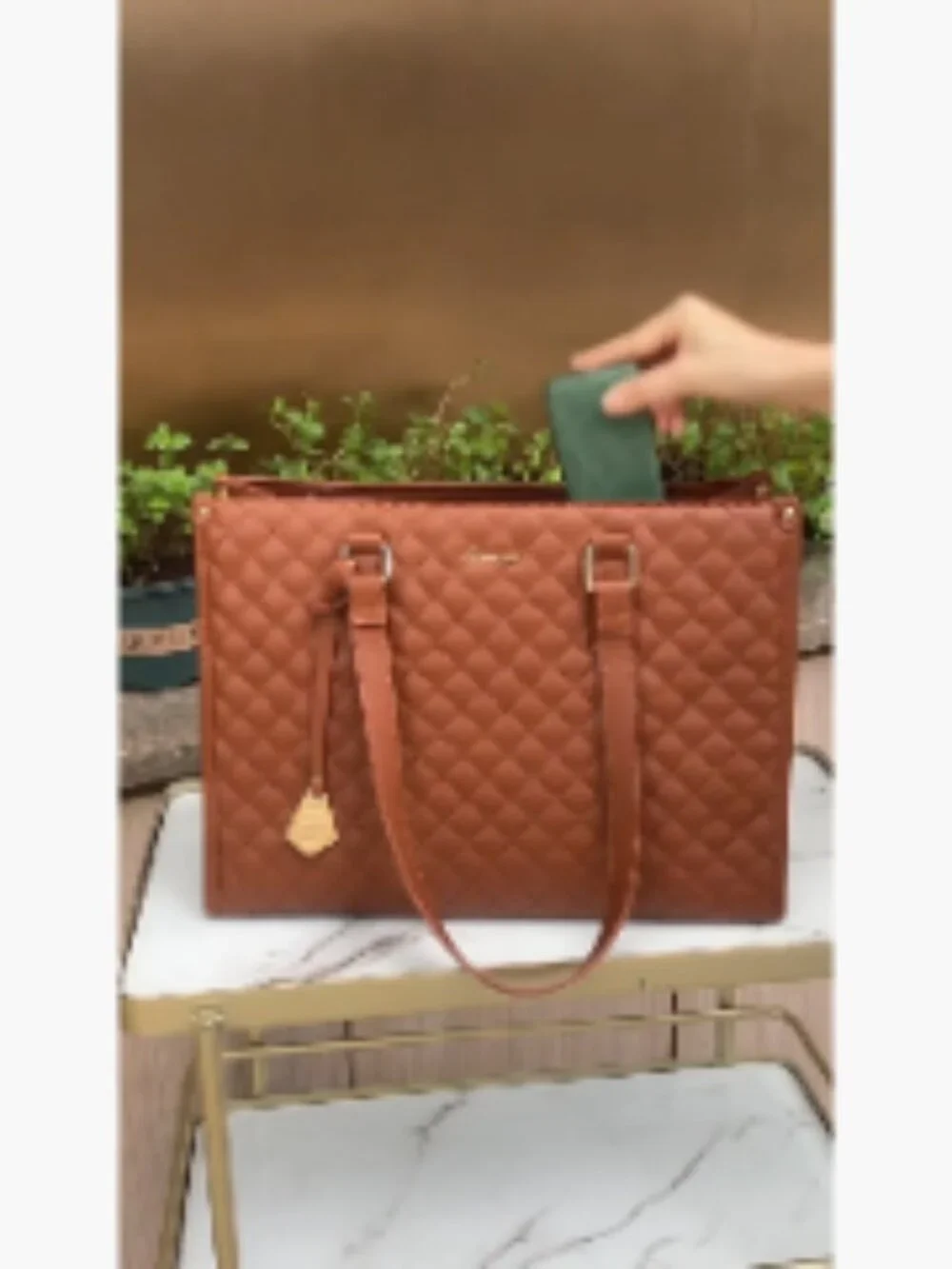 Quilted Lunch Tote Bag 17.3 Inch Laptop Insulated Cooler Bag with Matching