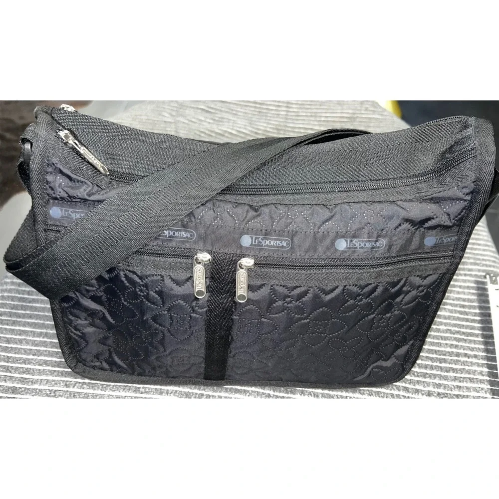 Lesportsac deluxe everyday
