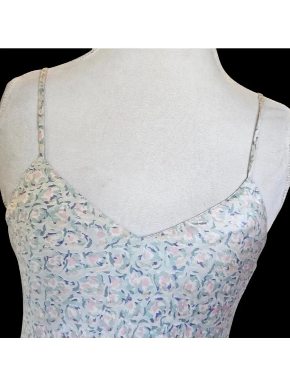 treesha vtg silk
