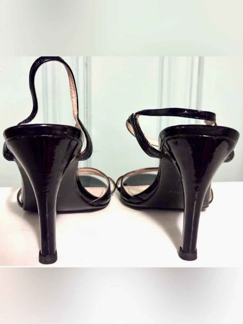 🖤CHADWICK’S🖤 PATENT LEATHER THIN STRAP 4” HEEL SANDALS