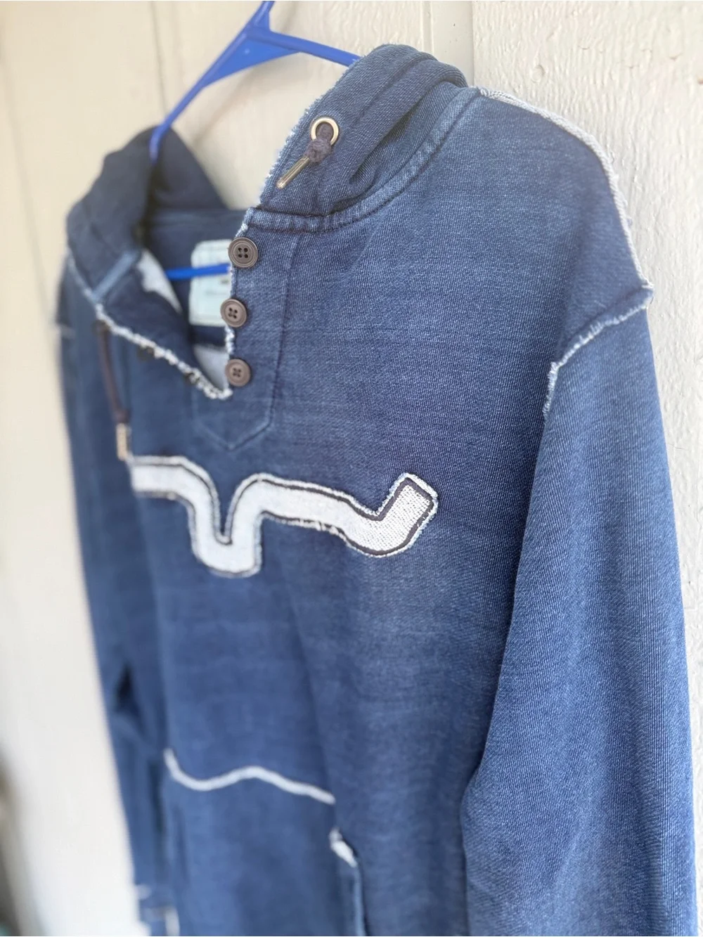 Kimes Ranch pocket kimes contrast