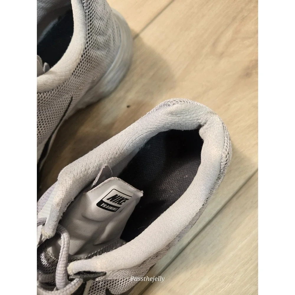 Nike will ship