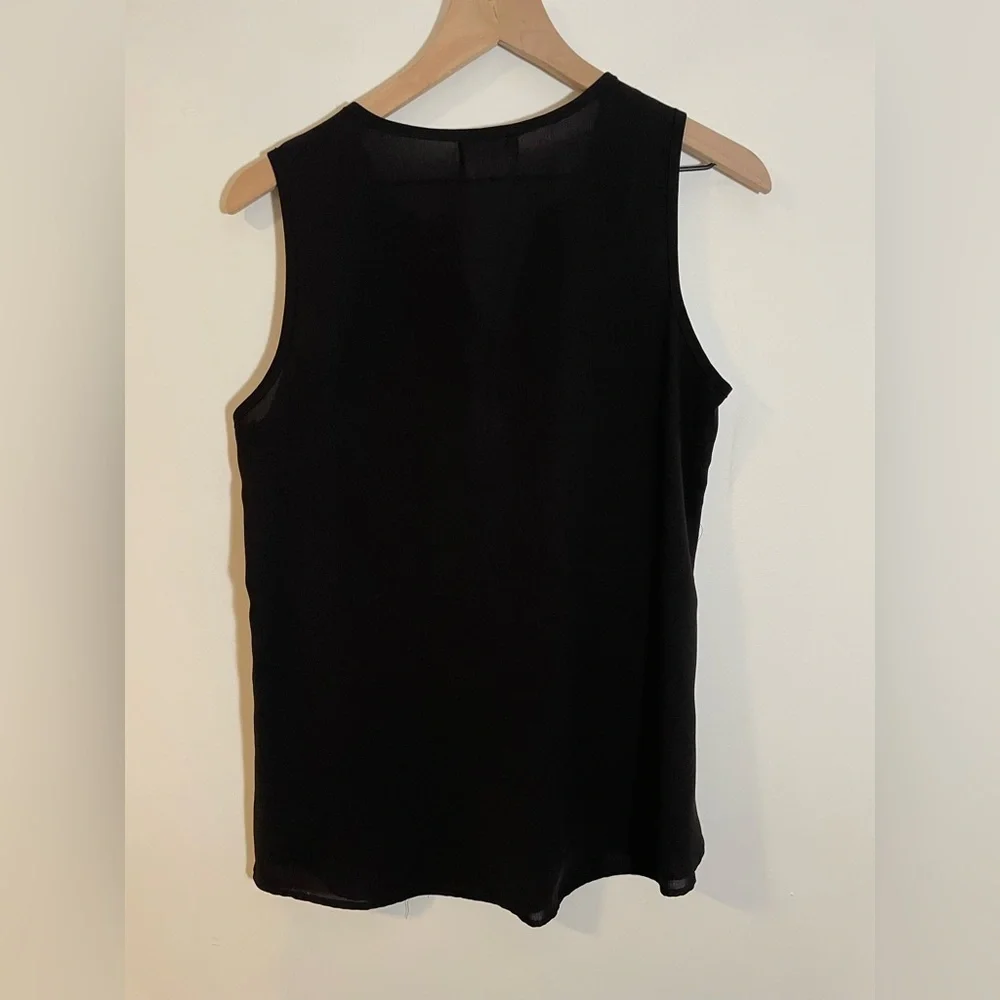 Spadehill Black Sleeveless Blouse Top Size Medium Closet Staple Lightweight