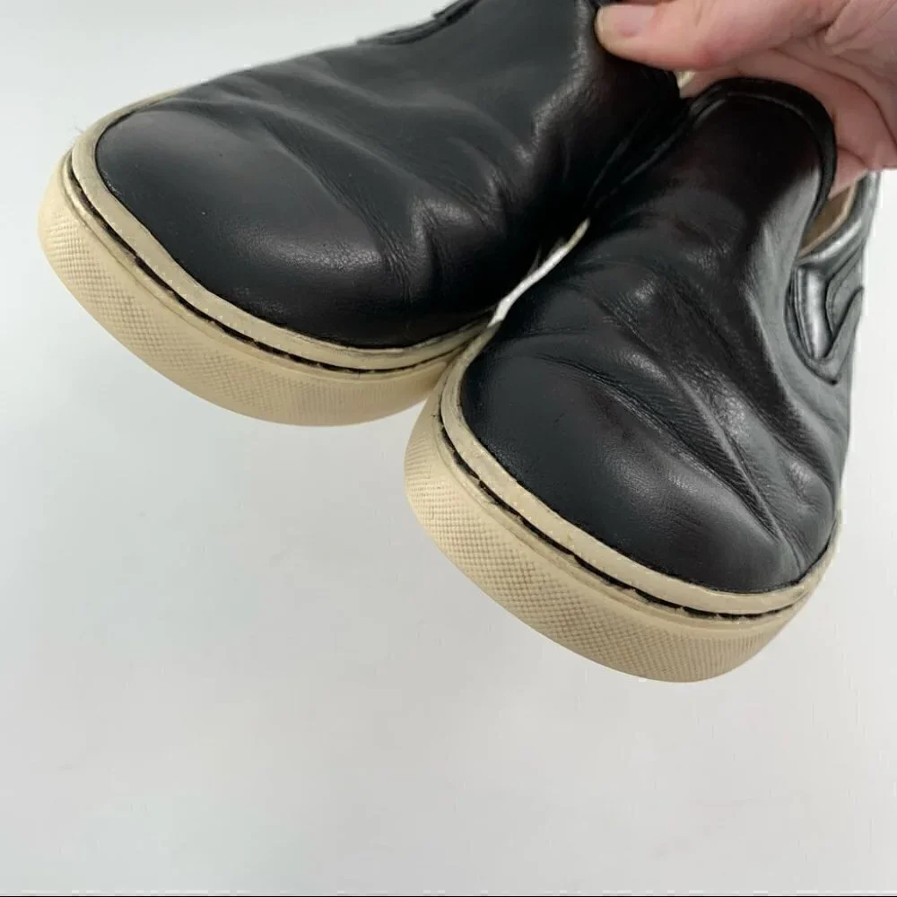 UGG womens slip