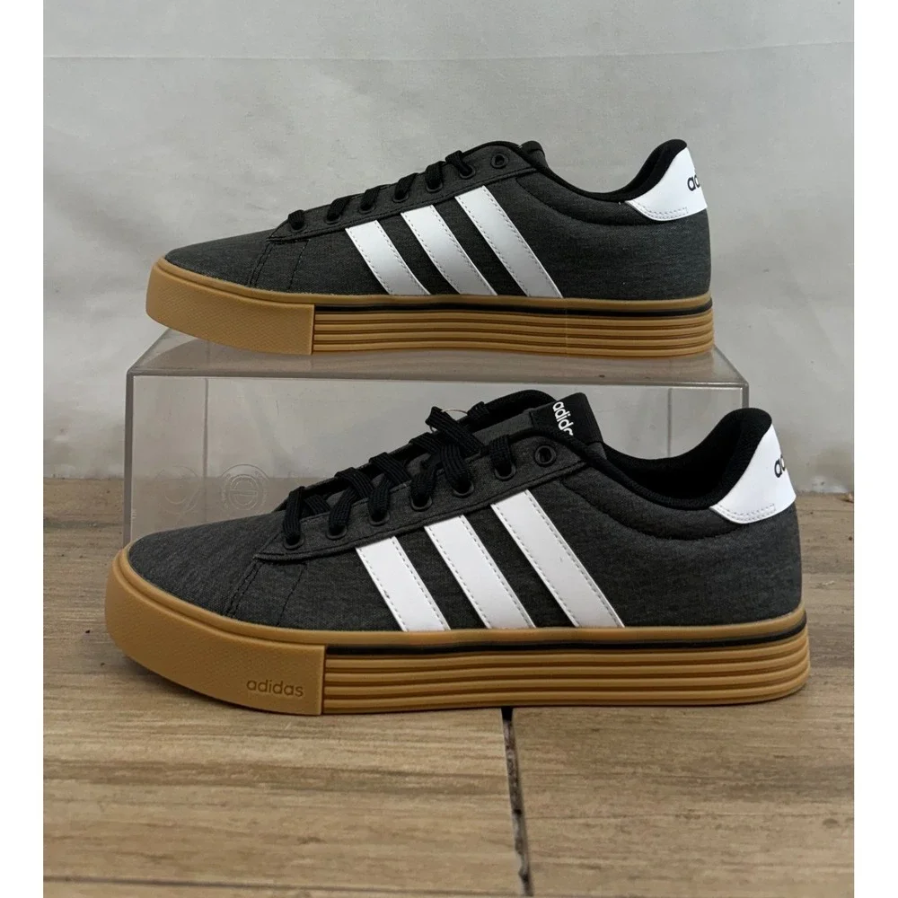 Adidas Daily 4.0 Mens Charcoal Grey White Stripes Gum‎ Sole Sneakers Size 9.5