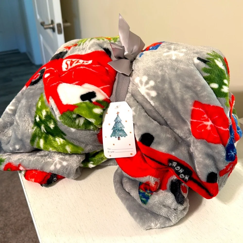QVC holiday red