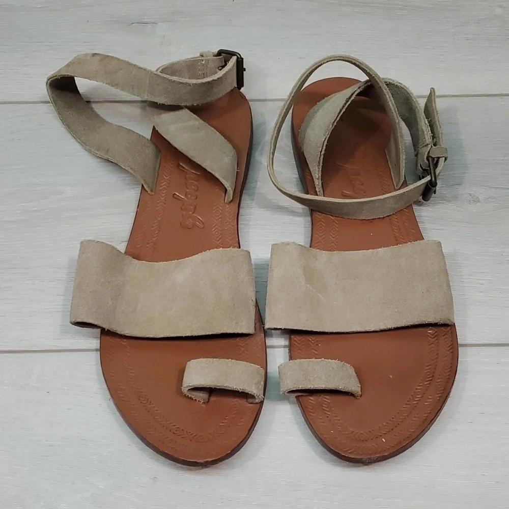 Free People good bit