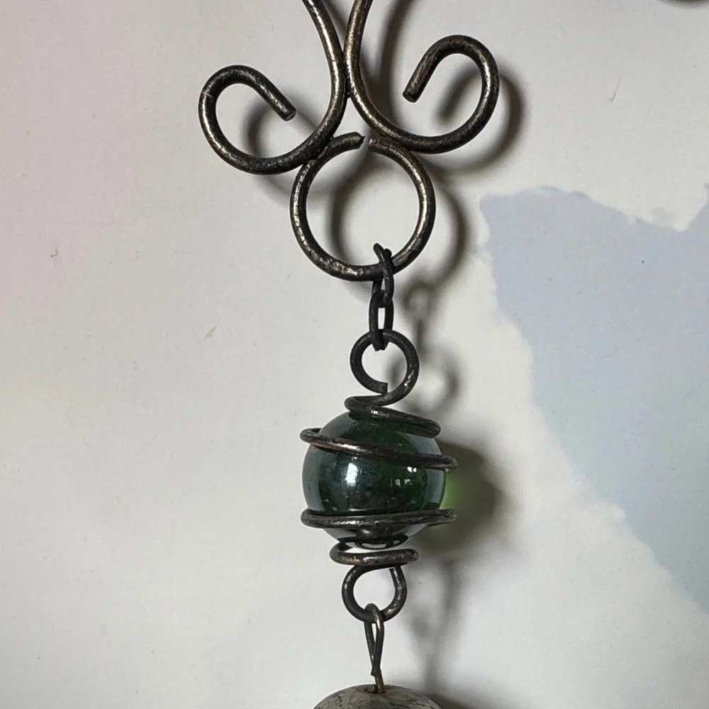 N/A elegant metal