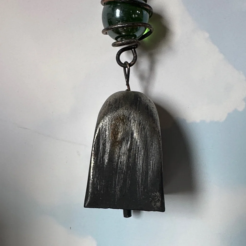 N/A elegant metal