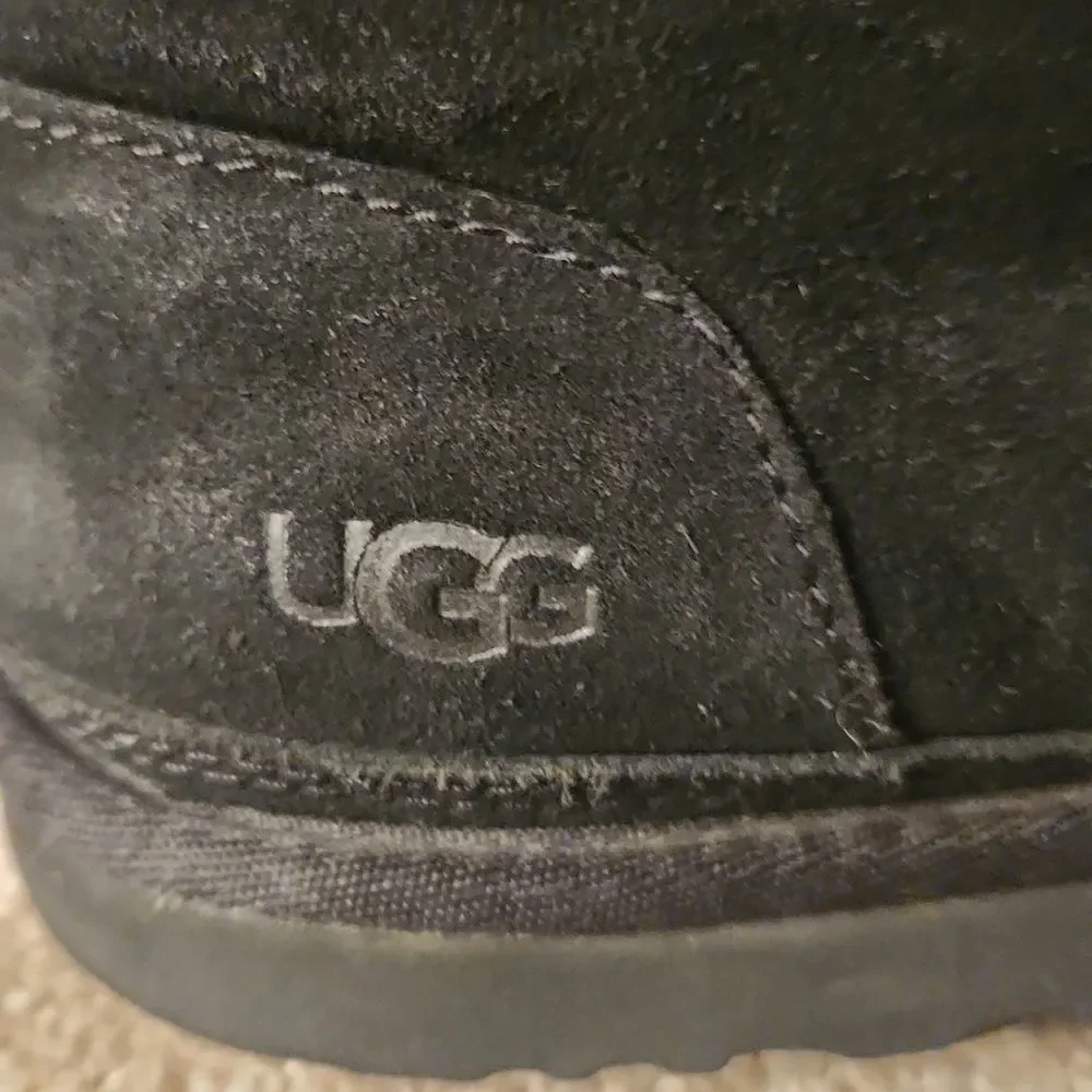 UGG pre owned