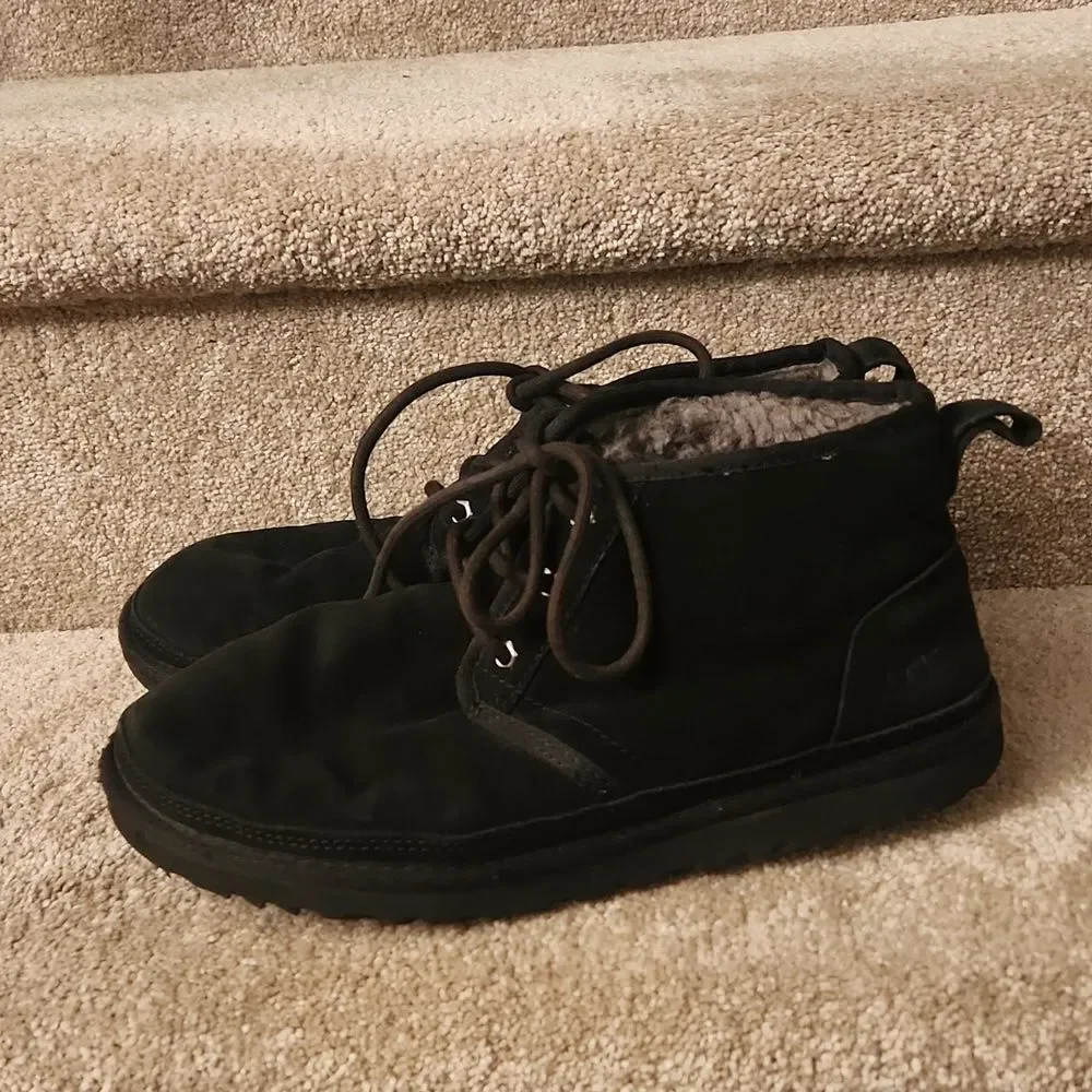 UGG pre owned