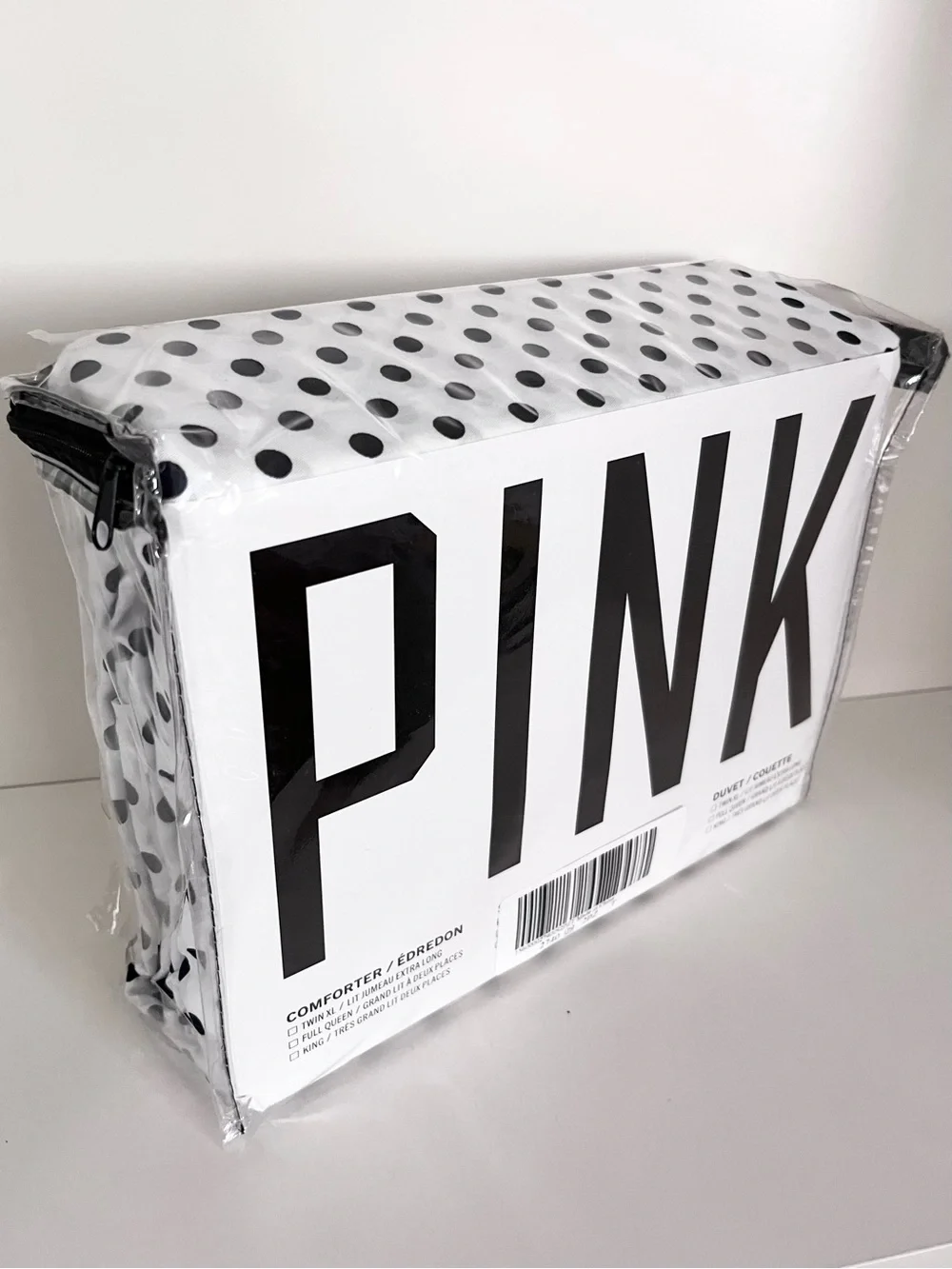 Hold 100% cotton Victoria’s Secret pink polka dot sheet set