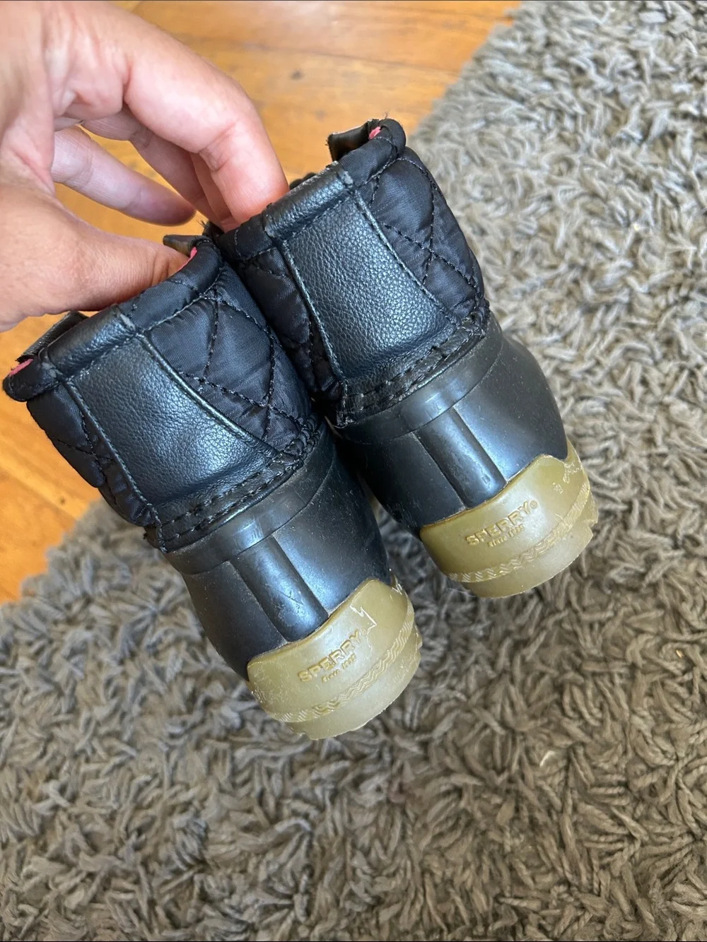 Sperry preowned size