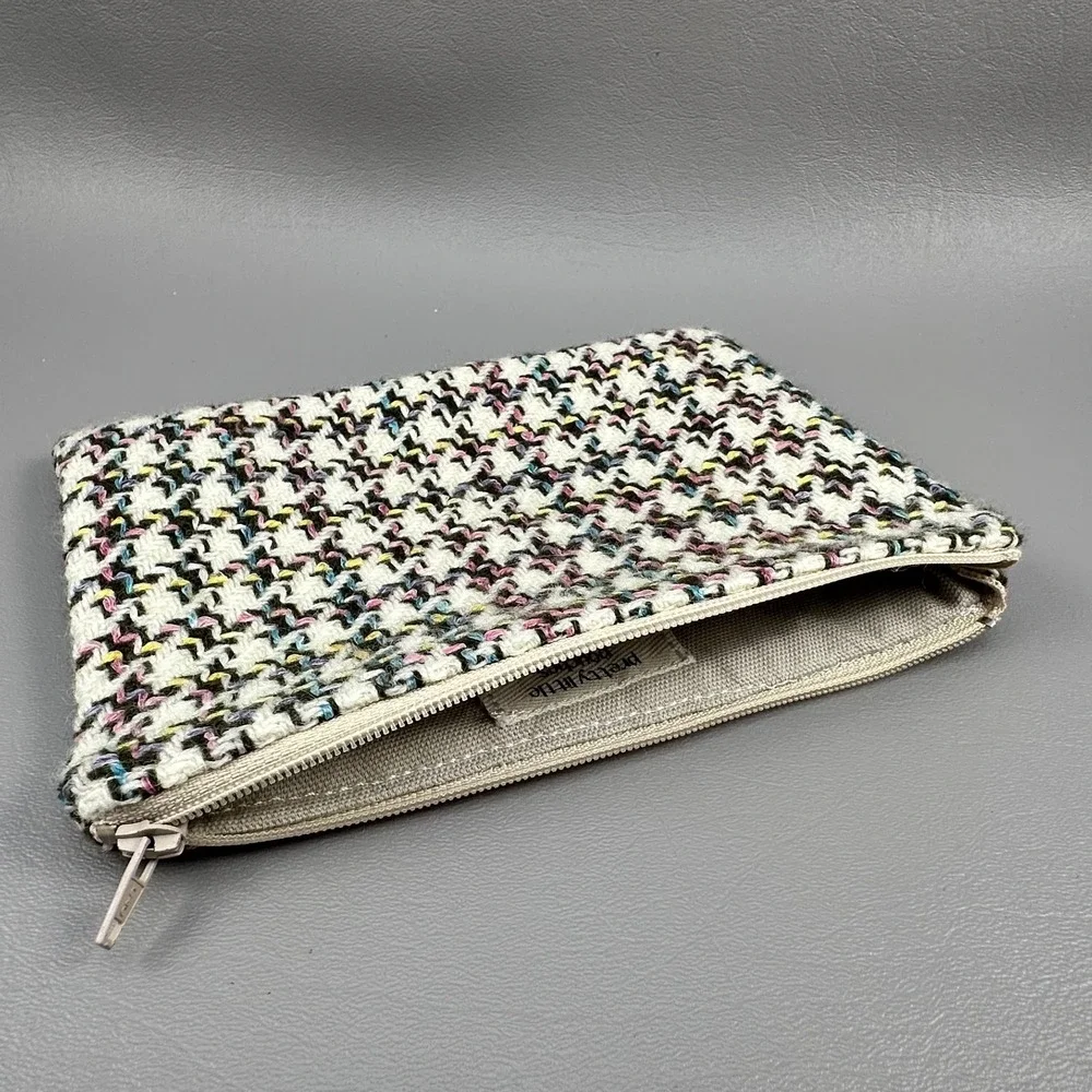 Pretty Little Pouches useful pouch
