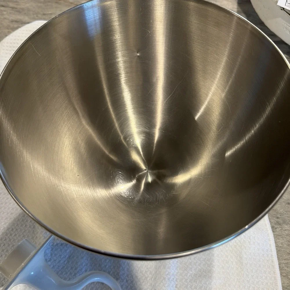 Kitchenaid K45 Stainless Steel Twist Lock Mixing Bowl, No Handle And Dough Hook