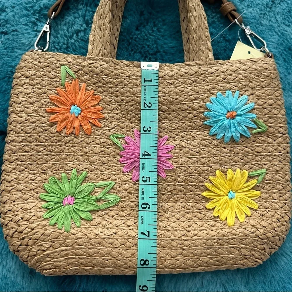 Collectioneighteen embroidery featuring style