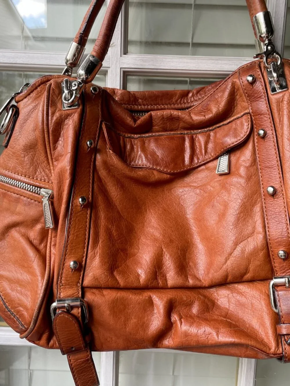 Rebecca Minkoff missing shoulder