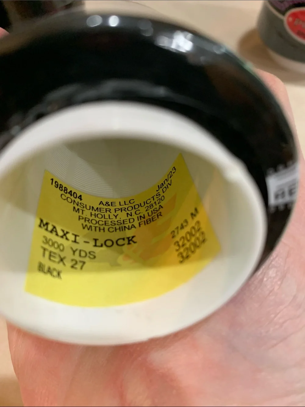 Keedll Maxi-Lock Black Serger Thread. Bundle of 5.