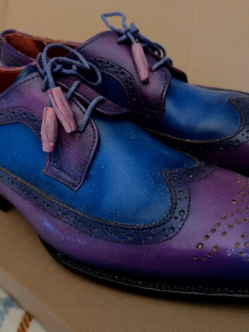 BESPOKE 