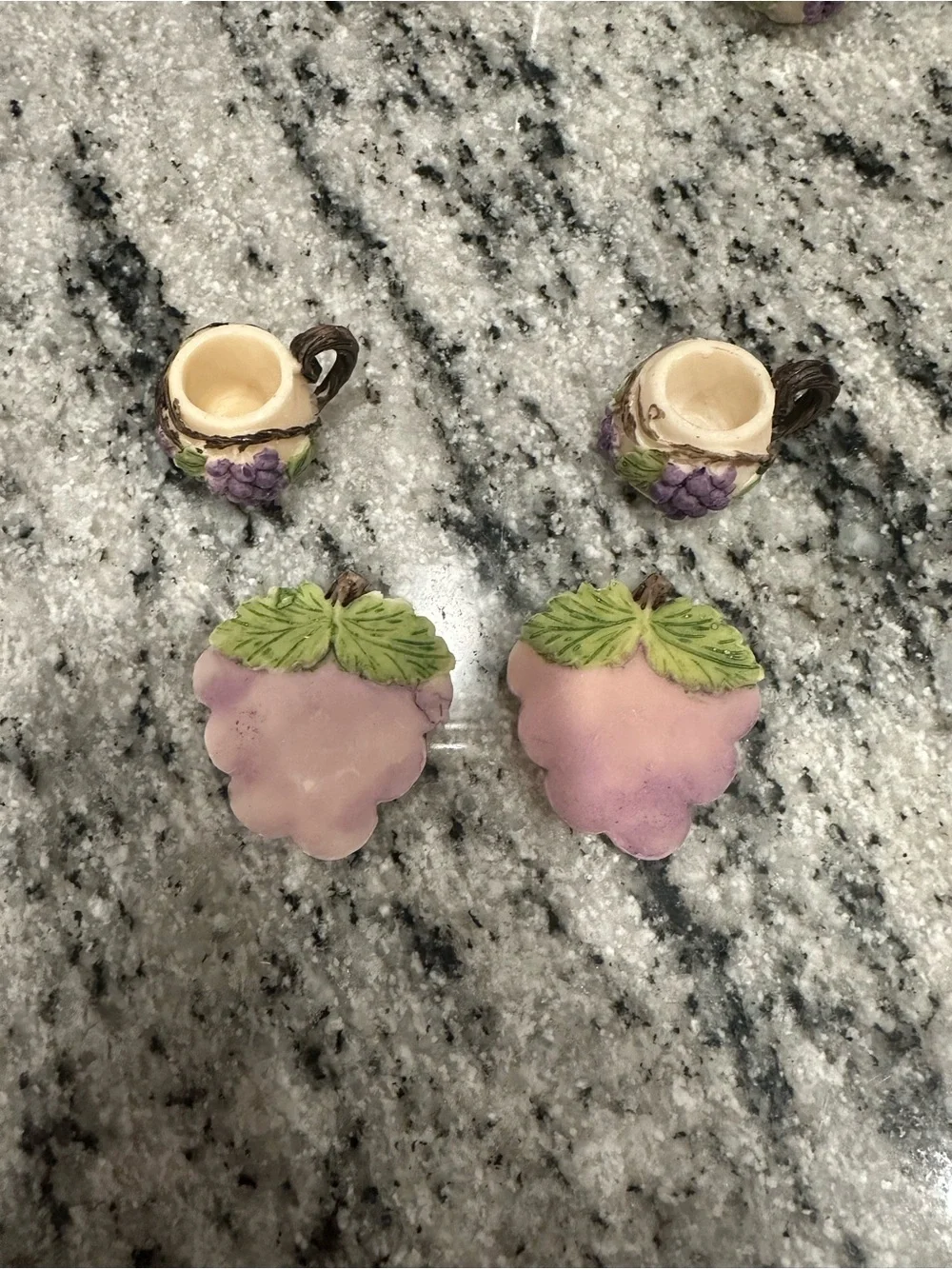 Popular Imports, Inc grape vine