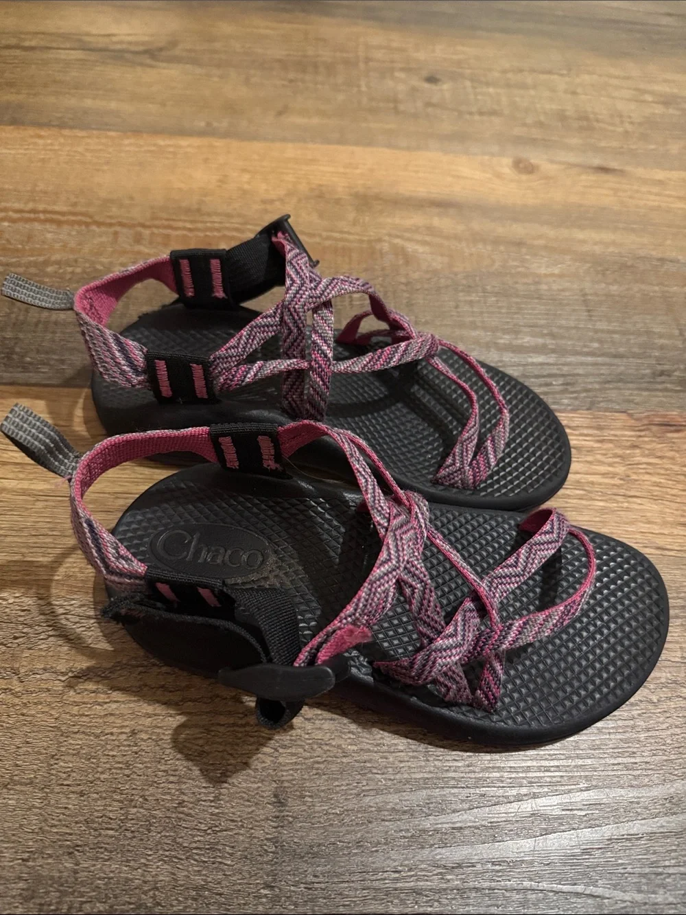 Chaco pink strappy