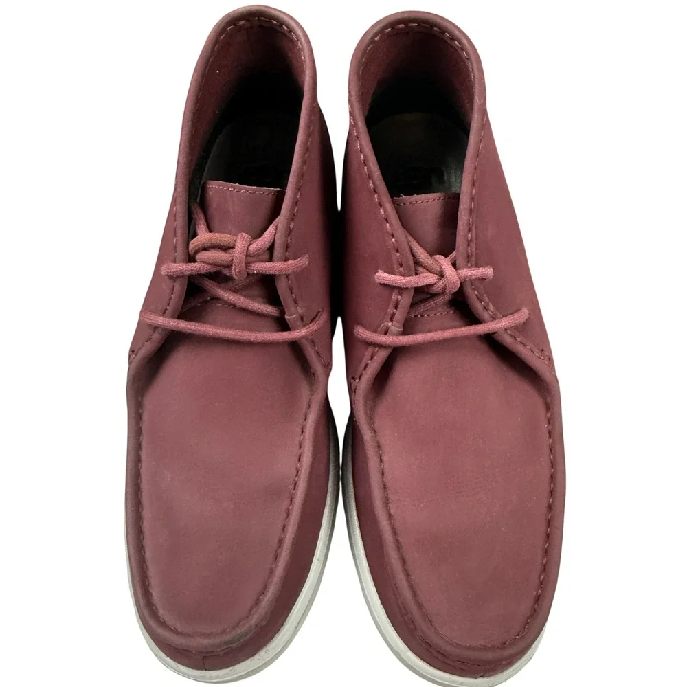 UGG shopping gorpcore