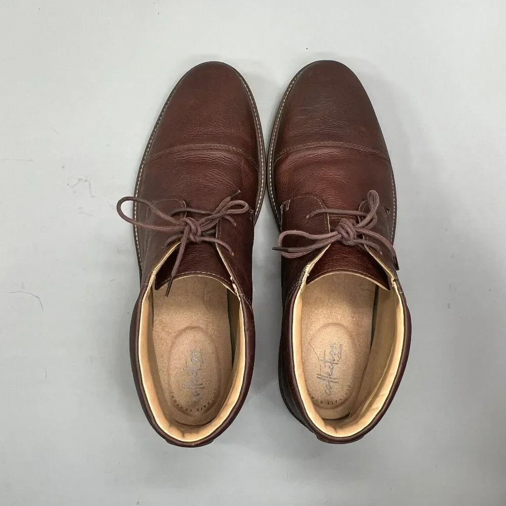 Clarks size cap box