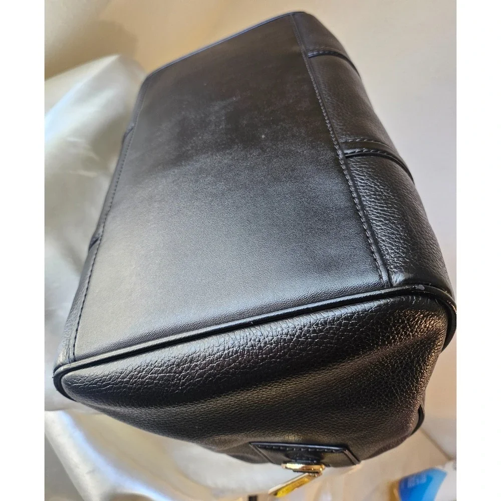 Michael Kors Medium Bedford Black/Gold Pebbled‎ Leather Duffle Satchel Crossbody