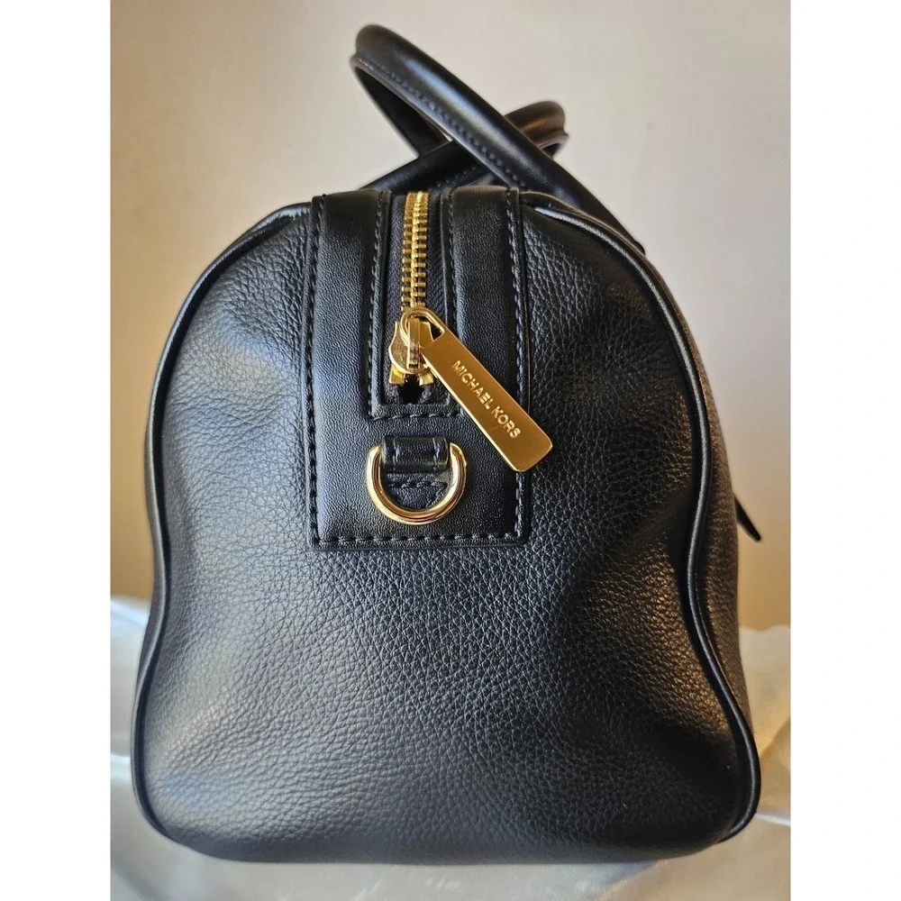 Michael Kors Medium Bedford Black/Gold Pebbled‎ Leather Duffle Satchel Crossbody