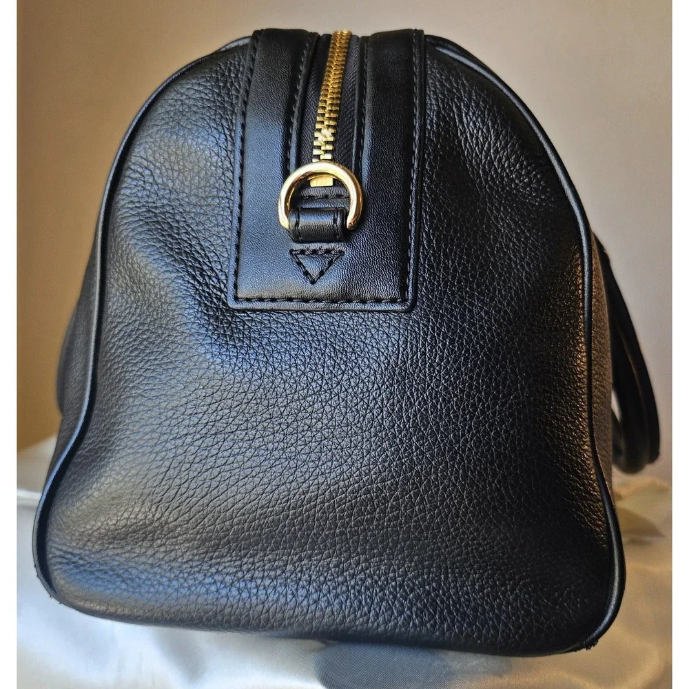 Michael Kors Medium Bedford Black/Gold Pebbled‎ Leather Duffle Satchel Crossbody