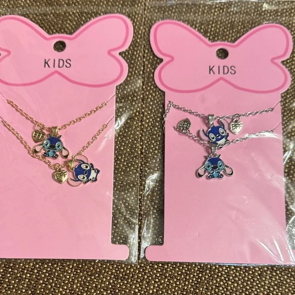 3235-Matt Fun Items-BFF Set Girls Necklace‎ Price for 1 Set