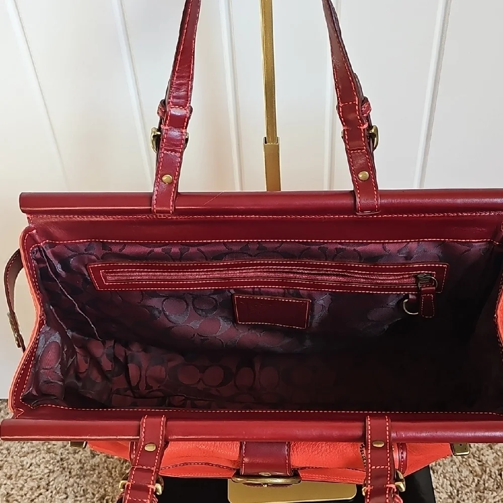 Coach this limited