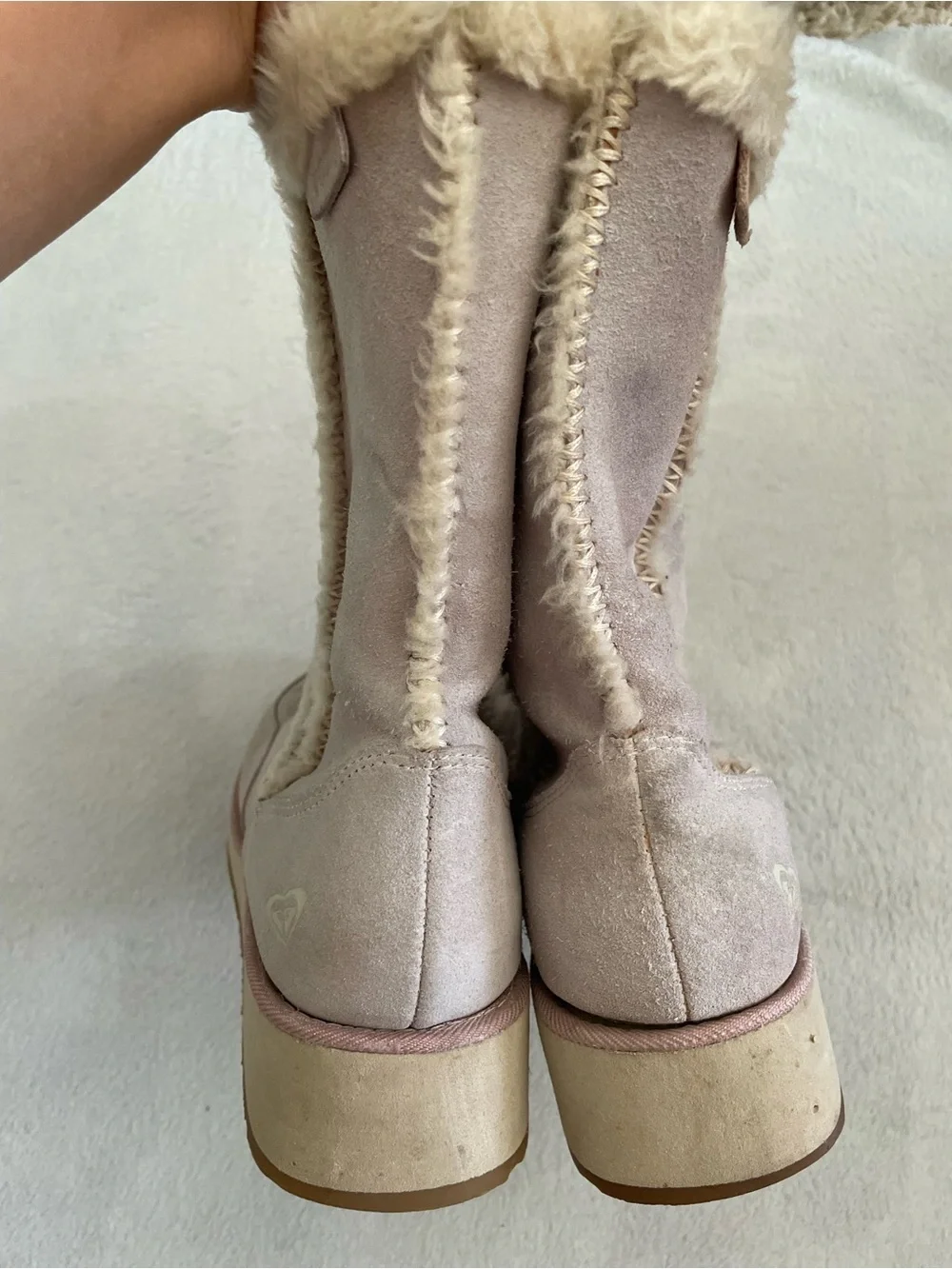 Roxy cozy light