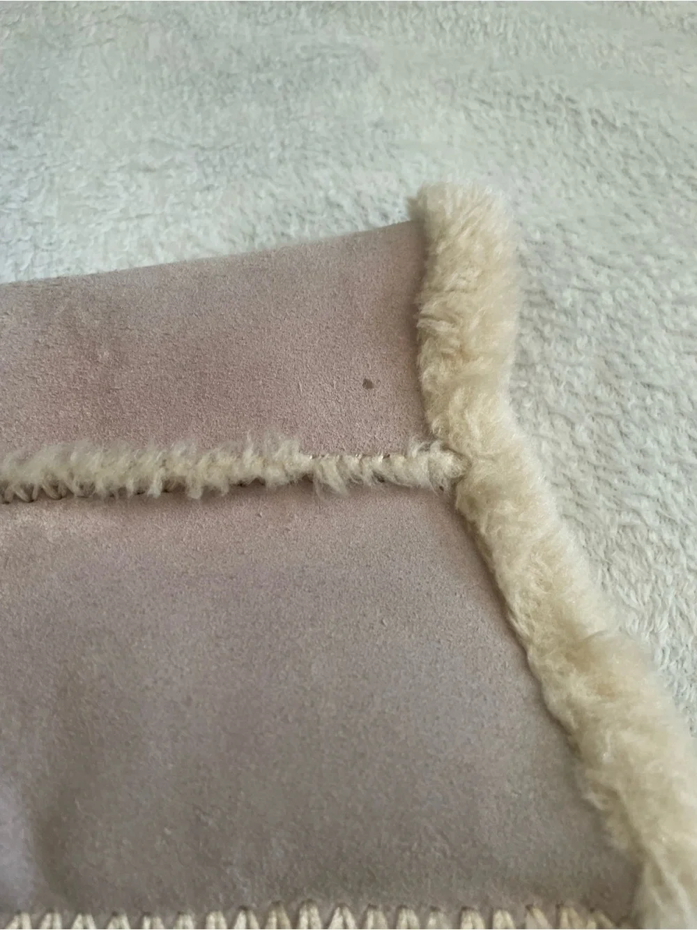 Roxy cozy light