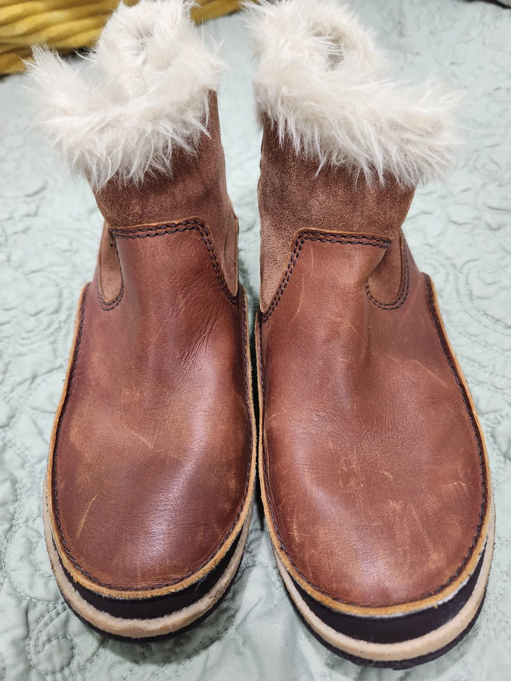 Merrell cozy grippy pull