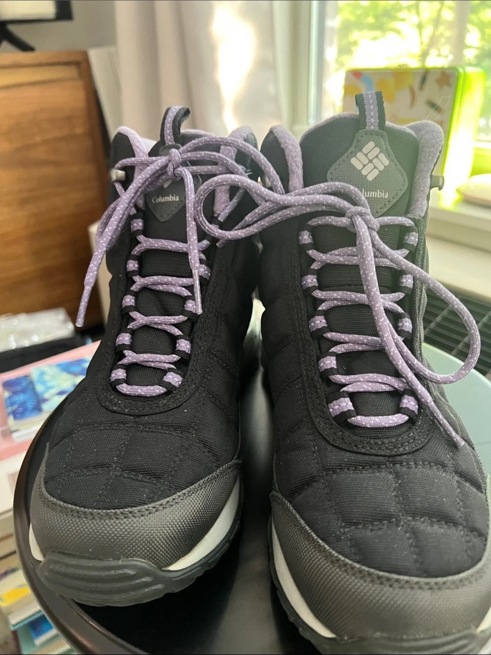 Sz 8 Columbia Women’s  Black and Lilac Lace-Up Hiking Boots Used One Time
