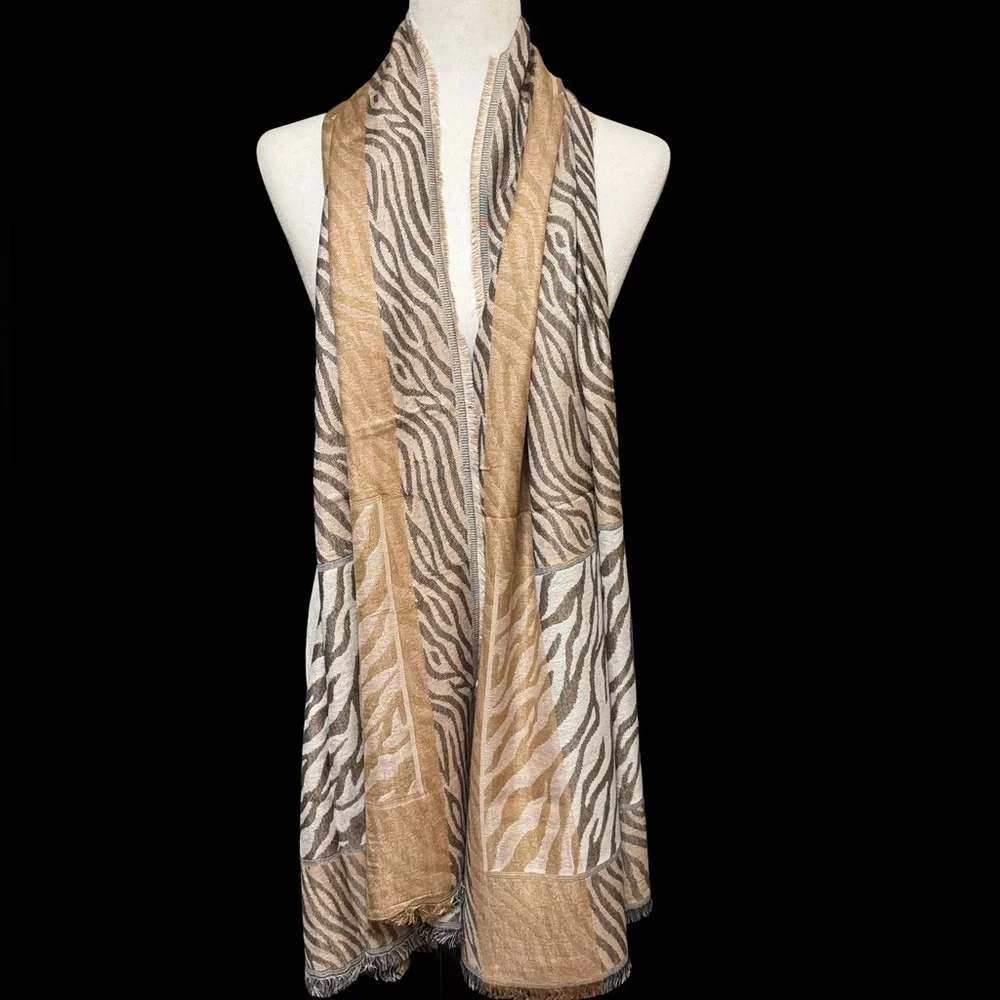 N/A stylish zebra