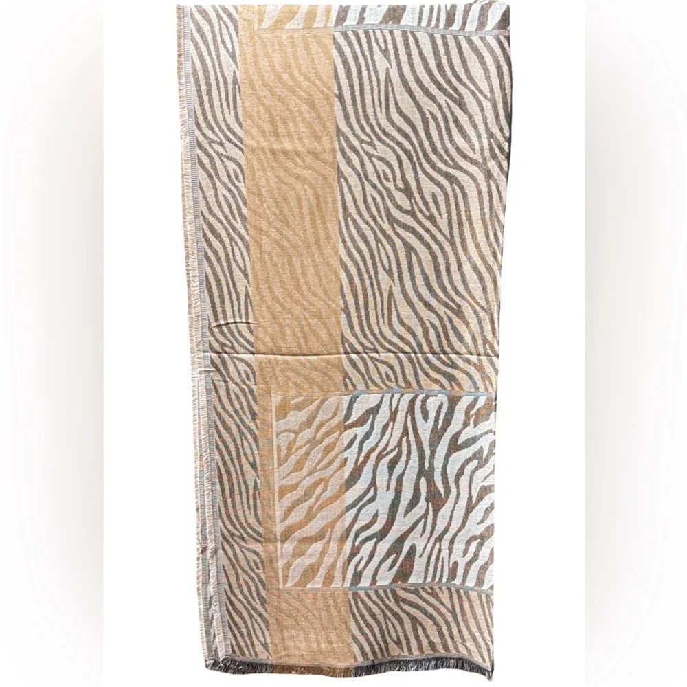 N/A stylish zebra