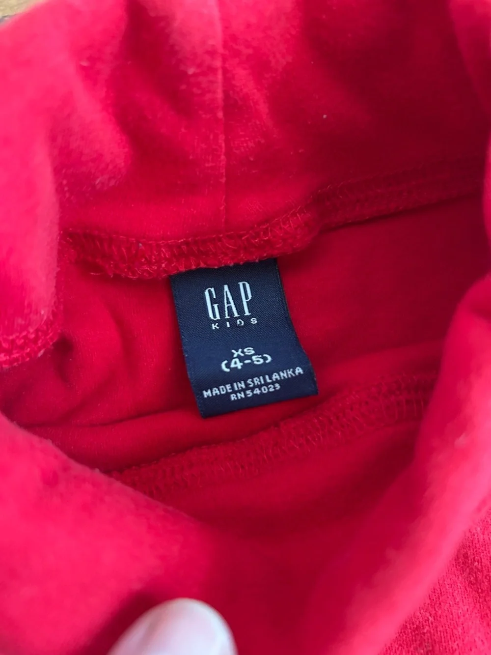 GAP boys red