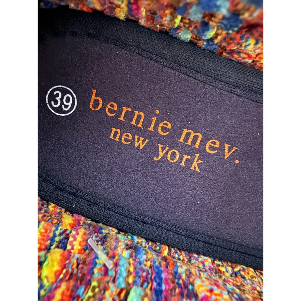 bernie mev. nwot bernie