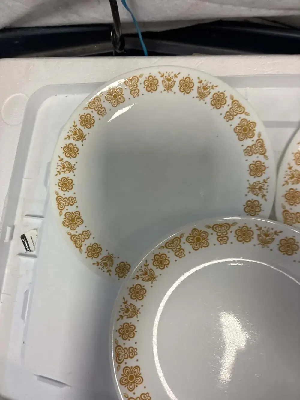 Corelle surface 1970s