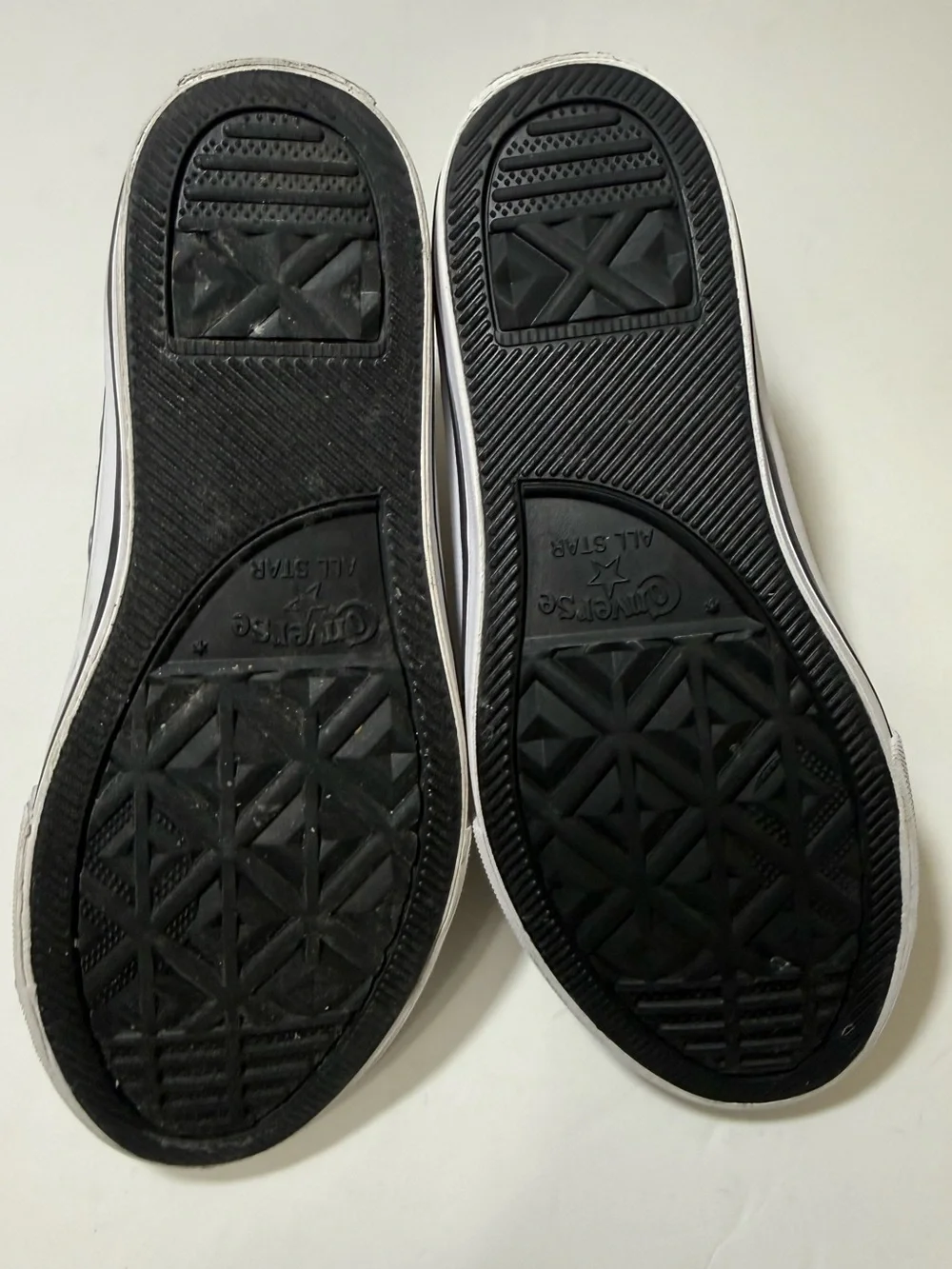 Converse adjustable classic sneakers