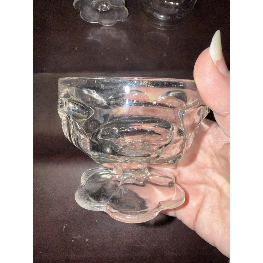 Unmarked this vintage