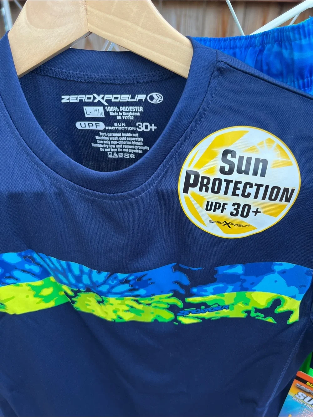 ZeroXposur stripe green protection