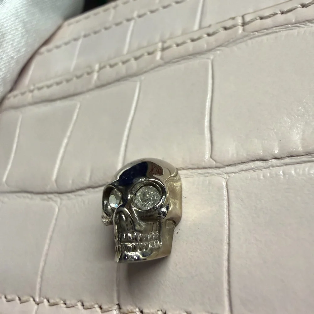 Alexander McQueen excellent box pack