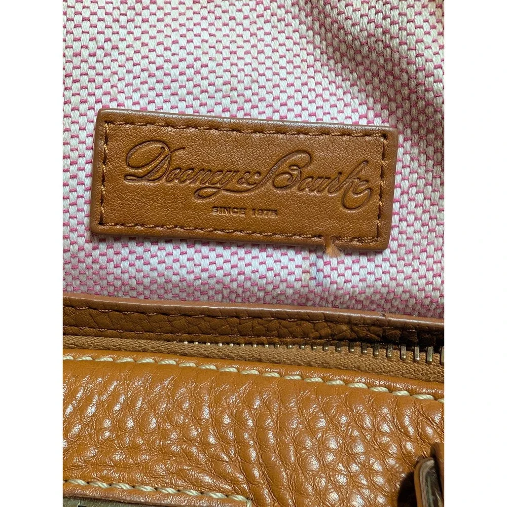Dooney & Bourke please note