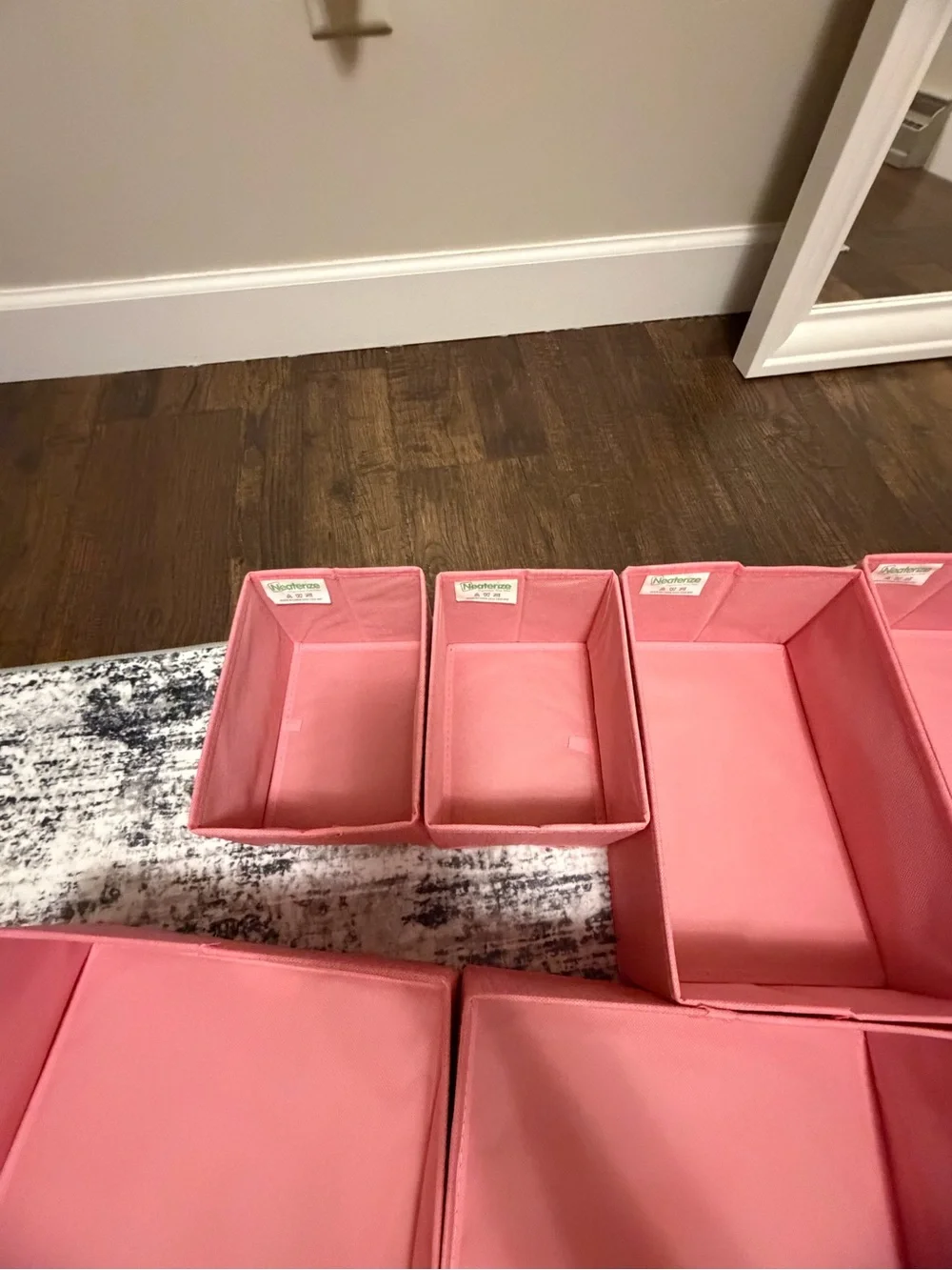 Amazon set pink