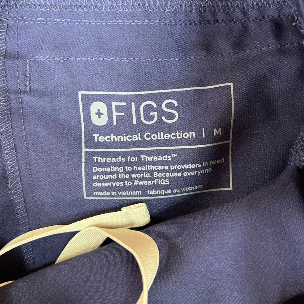 Figs men’s axim